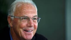 Bayern Munich&#039;s former President Franz Beckenbauer speaks to the media during a news conference in Seoul June 3, 2013.   REUTERS/Kim Hong-Ji/File Photo