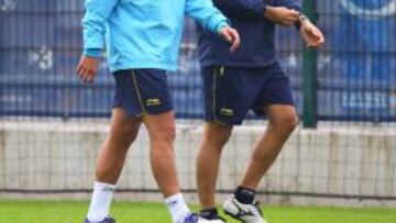 <b>AL MARGEN. </b>Javi Márquez, a su marcha ayer del entrenamiento.