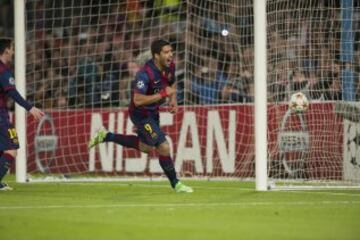 GOL 3-1 de Luis Suárez