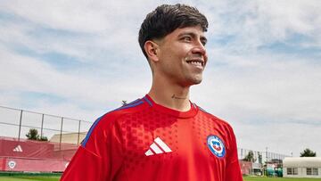 Las imágenes de los jugadores de la Roja en las calles de Marsella son tendencia en Francia