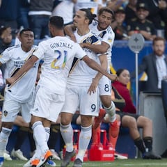 Zlatan, el quinto jugador de la MLS en marcar hat-trick perfecto