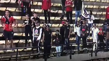 Revelan el video del hincha del DIM que lanzó la navaja