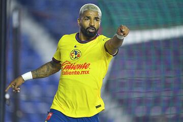      Rodrigo Aguirre celebrates his goal 1-0 of America during the 8th round match between America and Atlas as part of the Liga BBVA MX, Torneo Apertura 2024 at Ciudad de los Deportes Stadium on September 17, 2024 in Mexico City, Mexico.