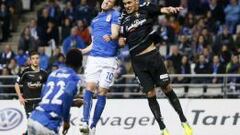 Silva ya entrena con el grupo, Óscar se retira con molestias