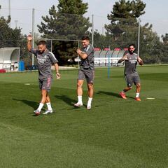 Jovic y Odegaard, a escena