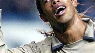 Ronaldinho: "Aún soy joven y tengo mucho que mejorar"