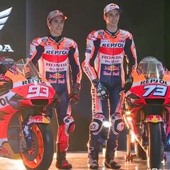 Los Márquez ya son la pareja oficial del Repsol Honda