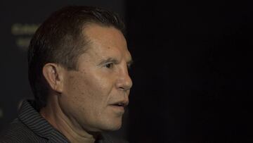 La leyenda del boxeo mexicano expresó que él tuvo que internar a Julio César Jr. y a Omar en su propia clínica debido a sus adicciones.