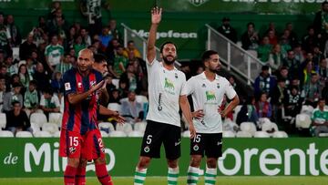 Germán y Rubén Alves cuadraron ayer su mejor partido como pareja de centrales del Racing. Me cuentan que todavía continúan despejando balones.