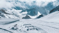 Betterpark de la estaci&oacute;n de esqu&iacute; en el glaciar de Hintertux (Austria).