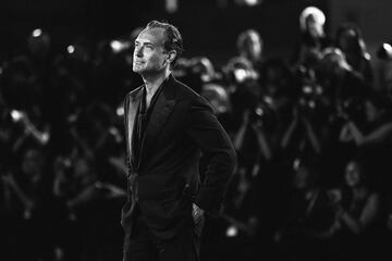 Jude Law asiste a la alfombra roja de "The Order" durante el 81.° Festival Internacional de Cine de Venecia en el Palazzo del Cinema el 31 de agosto de 2024 en Venecia, Italia.