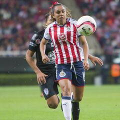 María Sánchez: "Jugar con Chivas es un privilegio"