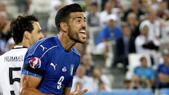Euro 2016 star Pelle swaps Southampton for China