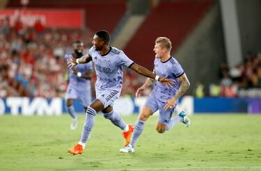 Modric rescues Real Madrid