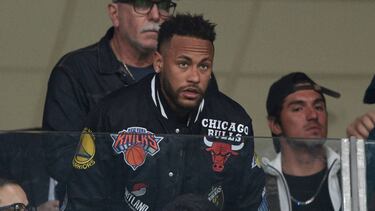 Neymar: entre la magia y la huida