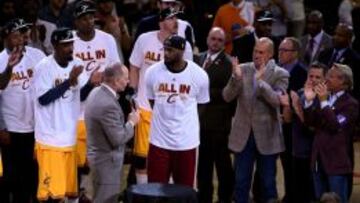 "Si LeBron gana este anillo... una estatua ante cada edificio"