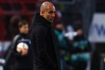 Pep Guadiola fue preguntado en rueda de prensa previo a un Barcelona - Atlético. El DT español afirmó que Falcao era uno de los mejores 9 del mundo y que había que cuidarse de él. 