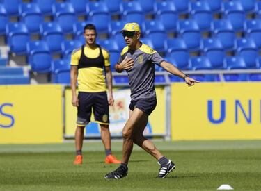 Vitolo urges caution: "Real Madrid in crisis? I doubt it"
