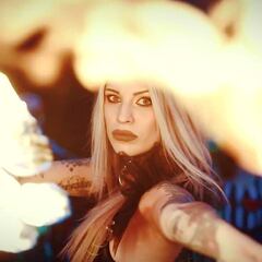 Lleides se lanza a la piscina en Lleida con su espectáculo Freestyle Zombies