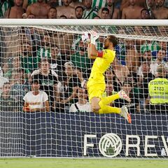 Oblak, el muro ha vuelto
