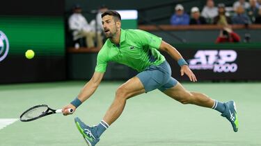 Novak Djokovic, durante su partido contra Luca Nardi en Indian Wells.