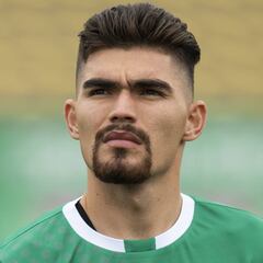 Johan Vásquez, cerca de ser el tercer refuerzo de Pumas