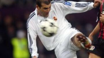 El gol de Zidane en la Novena del Real Madrid en Glasgow.