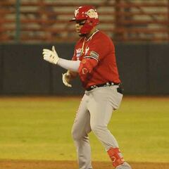 Los Venados remontaron y vencen a los Mayos en el primero de la serie