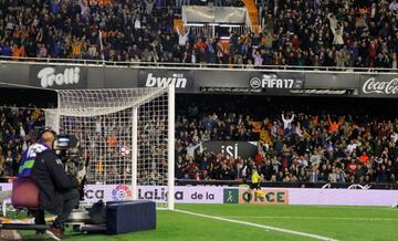 Carlos Soler y el recuerdo del primer gol en Mestalla