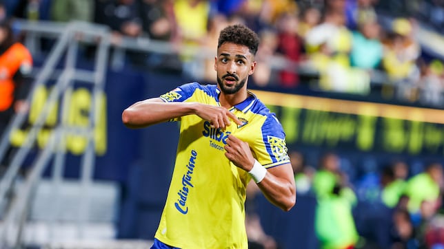 El Cádiz hace oficial la salida de Chris Ramos a Botafogo