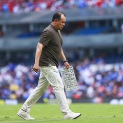 Juan Reynoso: “Este club merece estar en Liguilla”