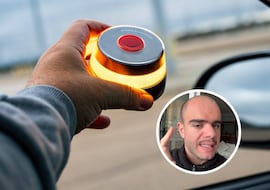 La DGT no había contado esto de la baliza V-16: el problema grave que podrías tener con el seguro del coche