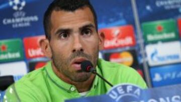 Carlos T&eacute;vez en conferencia de prensa