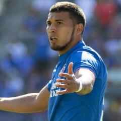 Cruz Azul, en polémica por fichaje de Juan Escobar