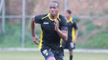 El defensa Yúber Mosquera estará con el Táchira en el Grupo 8, junto a Sporting Cristal (PER), Racing (ARG) y Guaraní (PAR)