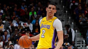 ATLANTA, GA - FEBRUARY 26: Lonzo Ball #2 of the Los Angeles Lakers runs the offense against the Atlanta Hawks at Philips Arena on February 26, 2018 in Atlanta, Georgia. NOTE TO USER: User expressly acknowledges and agrees that, by downloading and or using this photograph, User is consenting to the terms and conditions of the Getty Images License Agreement. Kevin C. Cox/Getty Images/AFP
== FOR NEWSPAPERS, INTERNET, TELCOS & TELEVISION USE ONLY ==