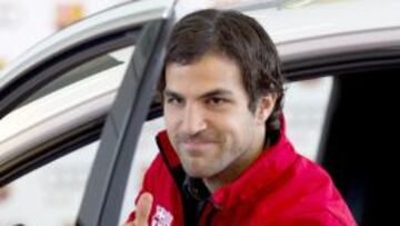 Cesc, en la entrega del coche oficial del Bar&ccedil;a. Imagen de archivo.