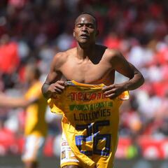 Con gol de Quiñones, Tigres saca tres puntos en Toluca
