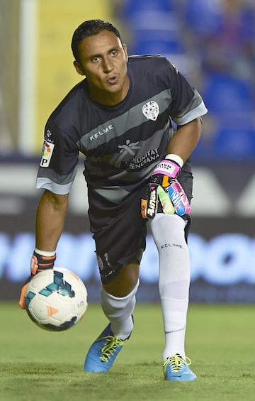 El portero costarricense jugó entre 2011 y 2014 en el Levante y entre 2014 y 2020 en el Real Madrid.