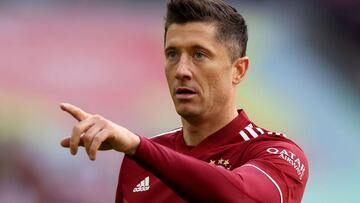 Kahn da un baño de realidad al Barça por Lewandowski