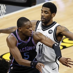 Los Nets asustan: triple-doble de Harden, 40 de Kyrie y victoria