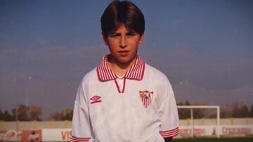 Posteriormente el Sevilla lo ingresó a sus filas, ahí se desarrolló, creció y debutó en primera, antes de llegar al Real Madrid; el resto es historia...