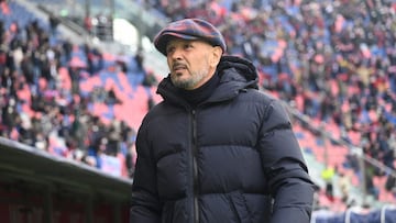 Sinisa Mihajlovic, entrenador del Bolonia, durante un partido.