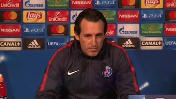 Emery: "Neymar es joven, necesita estar con sus amigos"