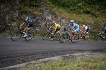 Geraint Thomas, Chris Froome y Vincenzo Nibali durante la etapa entre Gap y Saint-Jean-de-Maurienne.