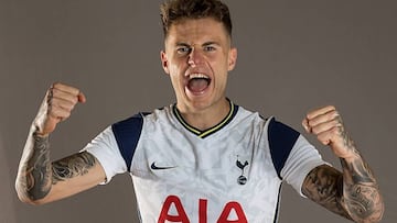 El Tottenham firma al central galés Joe Rodon hasta 2025