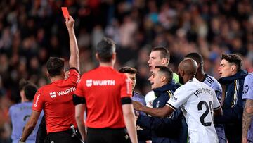 Soccer Football - LaLiga - Valencia v Real Madrid - Mestalla, Valencia, Spain - March 2, 2024 Real Madrid's Jude Bellingham is shown a red card by referee Jesus Gil Manzano after the match REUTERS/Pablo Morano