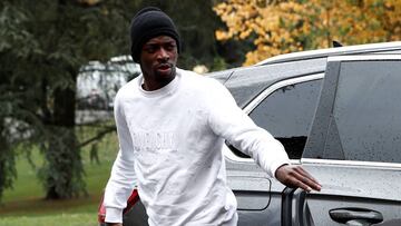 Dembélé llegando a la convocatoria con Francia.
