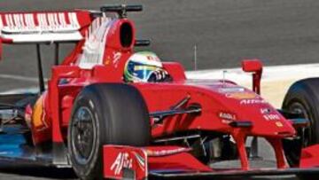 <b>CONTENTO. </b>El brasileño y su compañero Kimi rodaron 3.580 km.