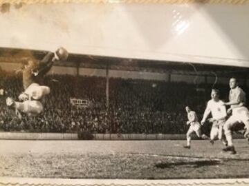 Adauto Iglesias jugó en el Real Madrid y con 31 años se marchó a Australia, donde fue pionero del 'soccer' e ídolo de la afición.